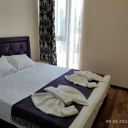 Blue - Amara Ράβντα