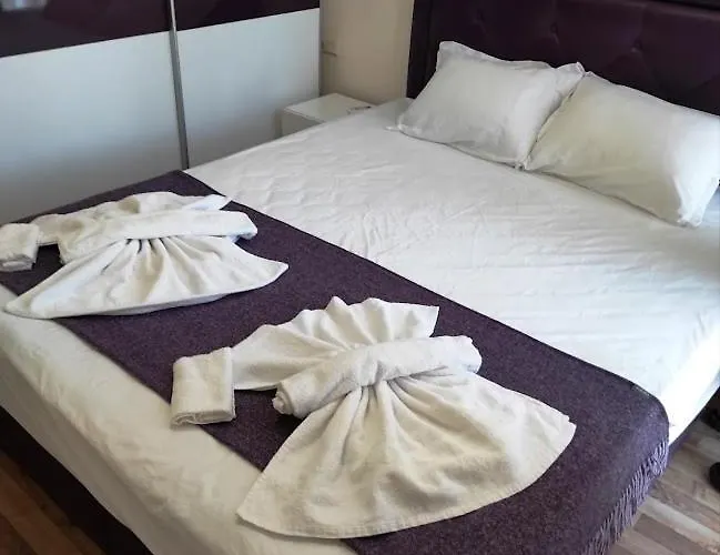 아파트 Blue - Amara